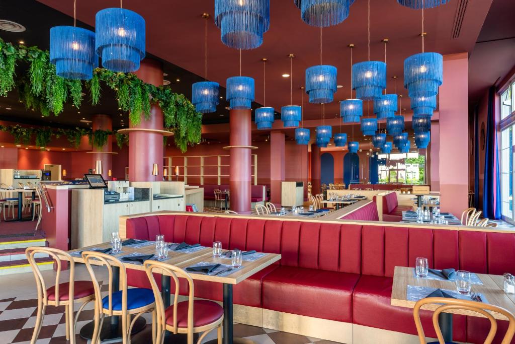 VENTO CLUB - DISNEYLAND PARIS - Platinum - 10