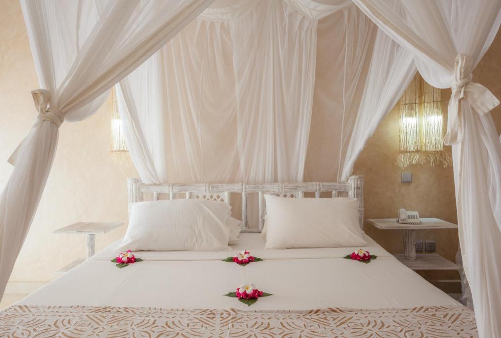 VENTO CLUB - KENYA - Platinum - 9