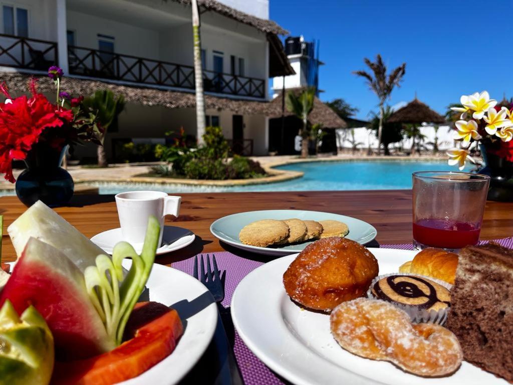 VENTO CLUB - ZANZIBAR - Bronze - 21