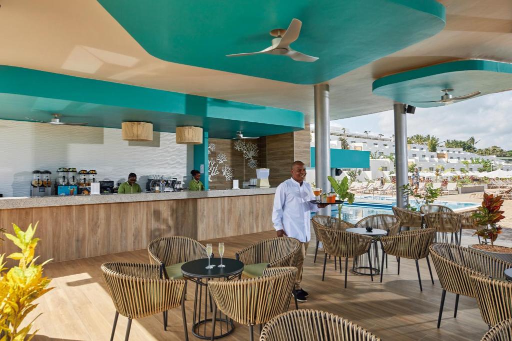 VENTO CLUB - ZANZIBAR - Platinum - 9